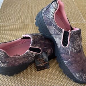 RedHead Brown and Pink Athletic Shoes Slip-On Comfort